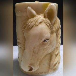 3d cylinder horse candle